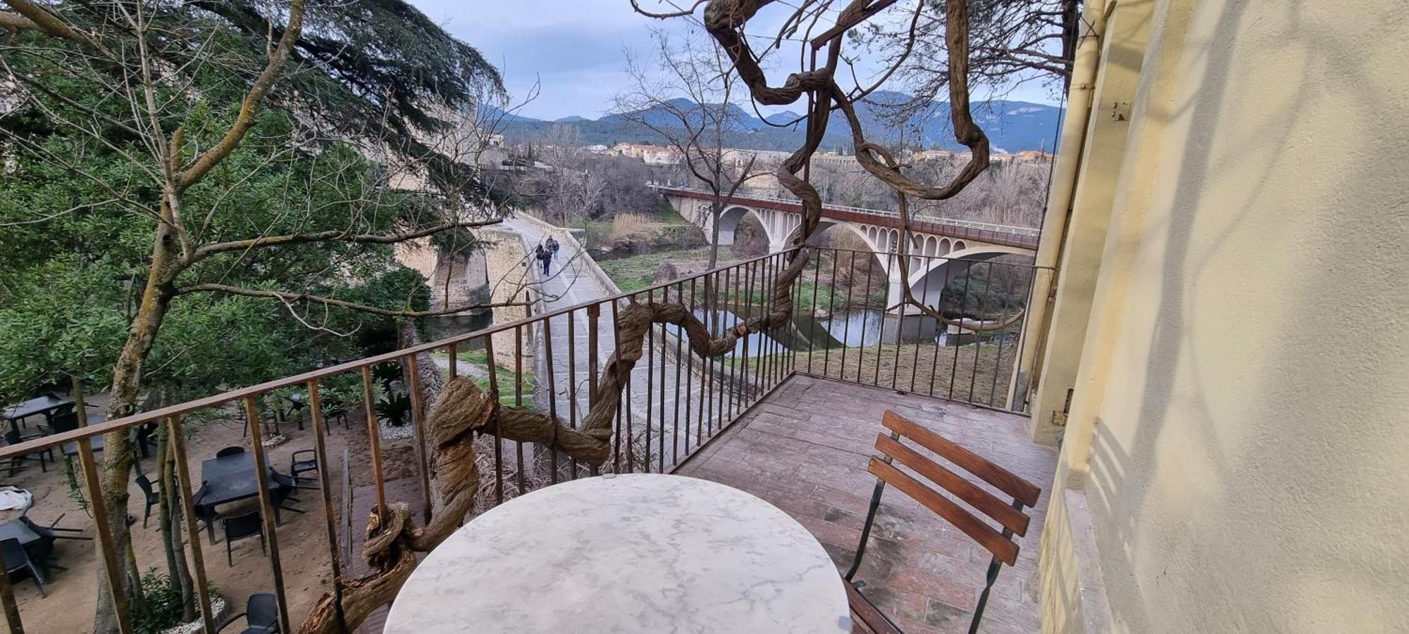 Els Jardins De La Martana Hotell Besalú Eksteriør bilde