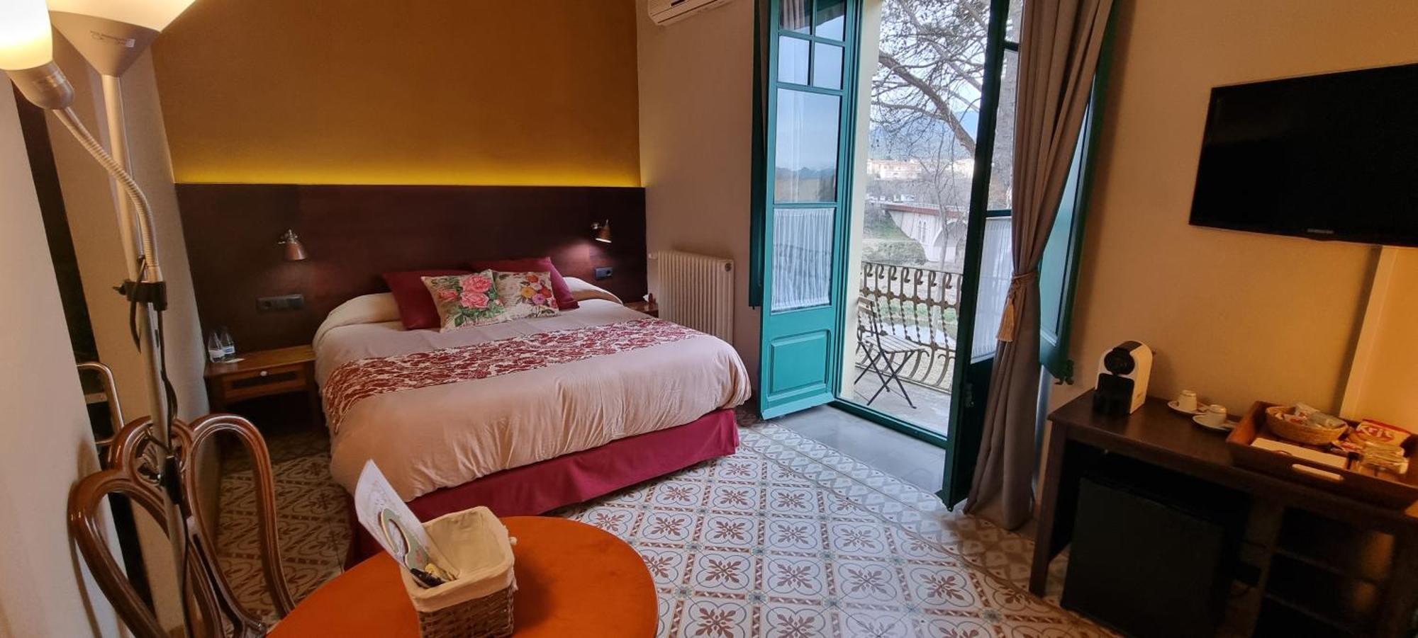 Els Jardins De La Martana Hotell Besalú Eksteriør bilde