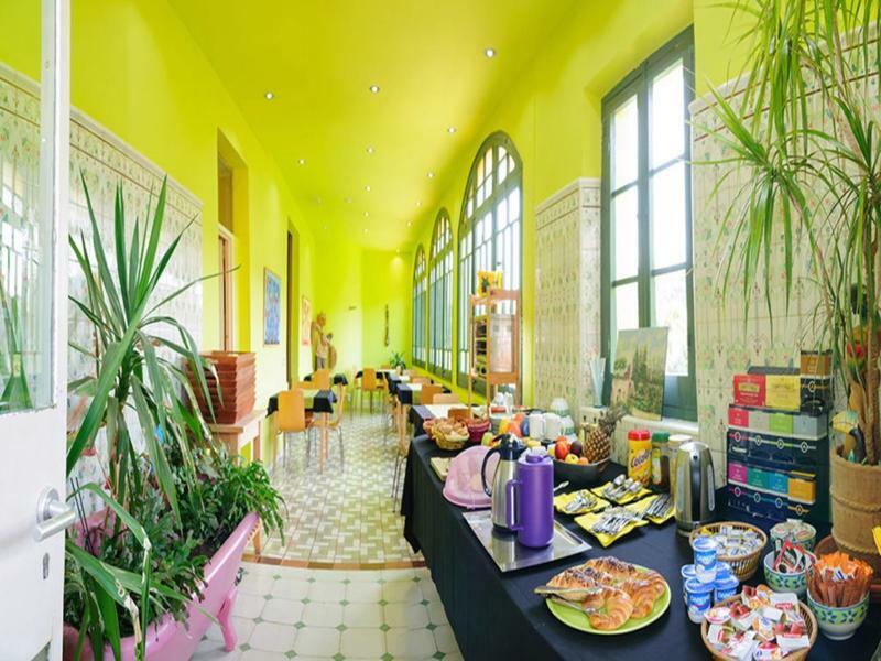 Els Jardins De La Martana Hotell Besalú Eksteriør bilde
